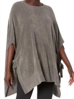 Barefoot Dreams Pancho - Brunch? Office Chills?